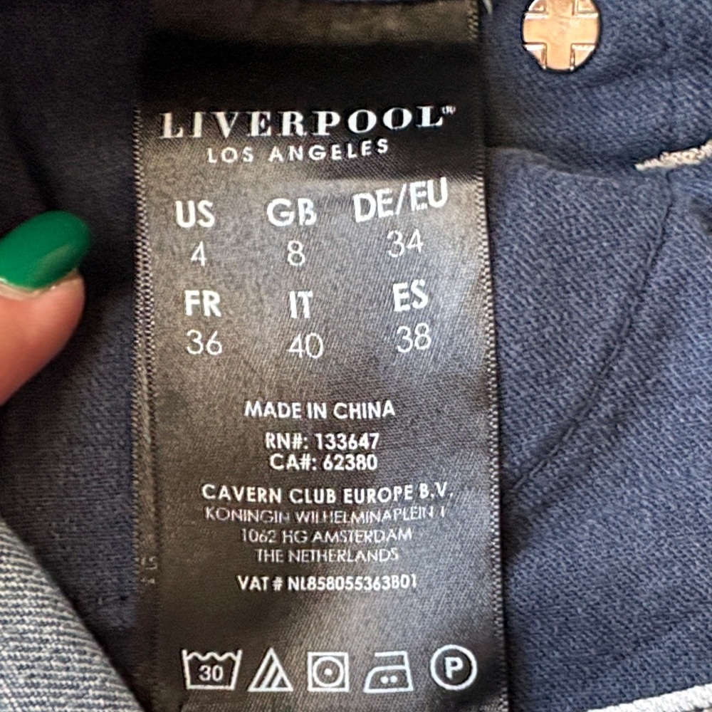 Liverpool Light Blue High-Rise Cropped Straight Jeans - Picture 4 of 4